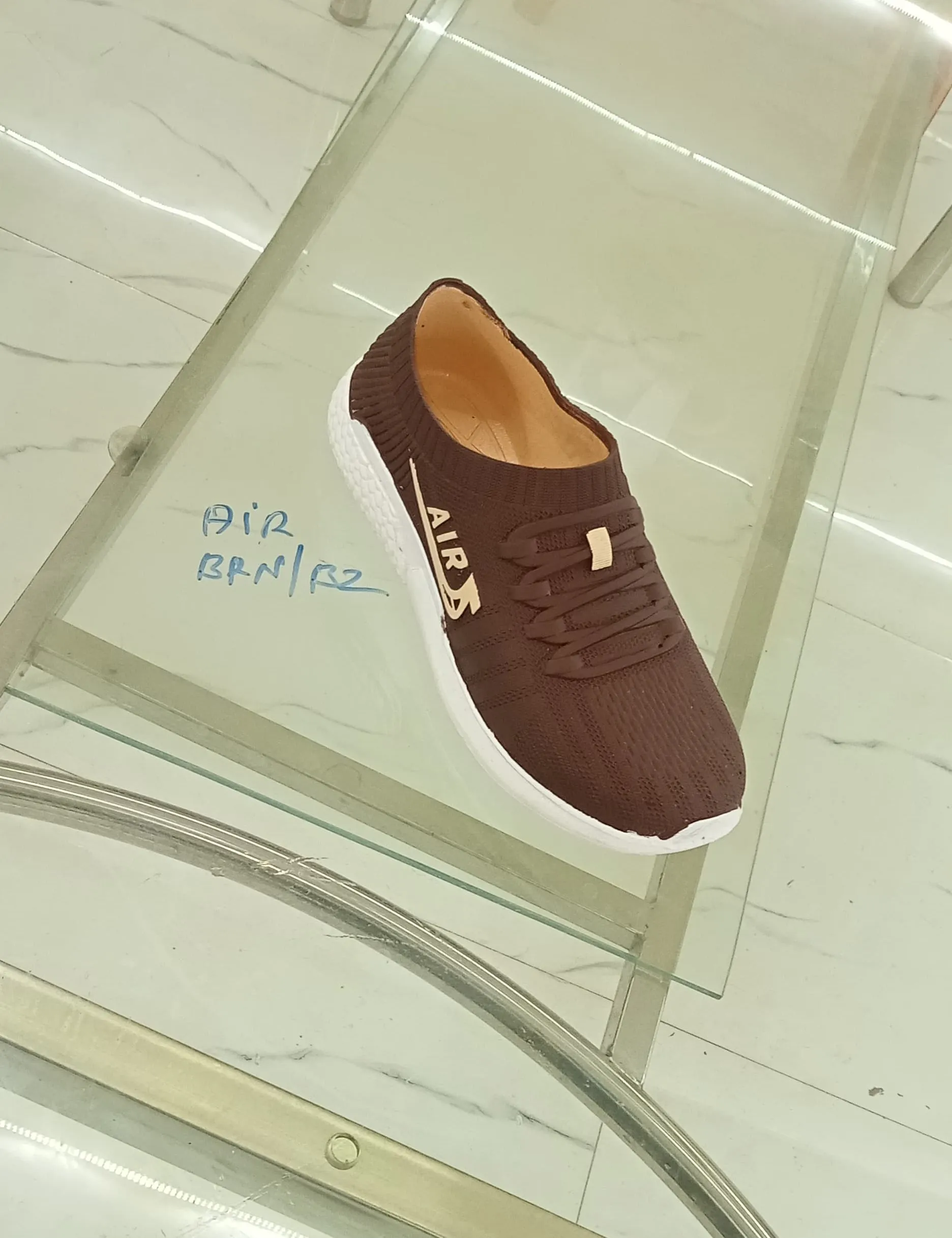 Q-TIME MEN BROWN PVC BOND AIR