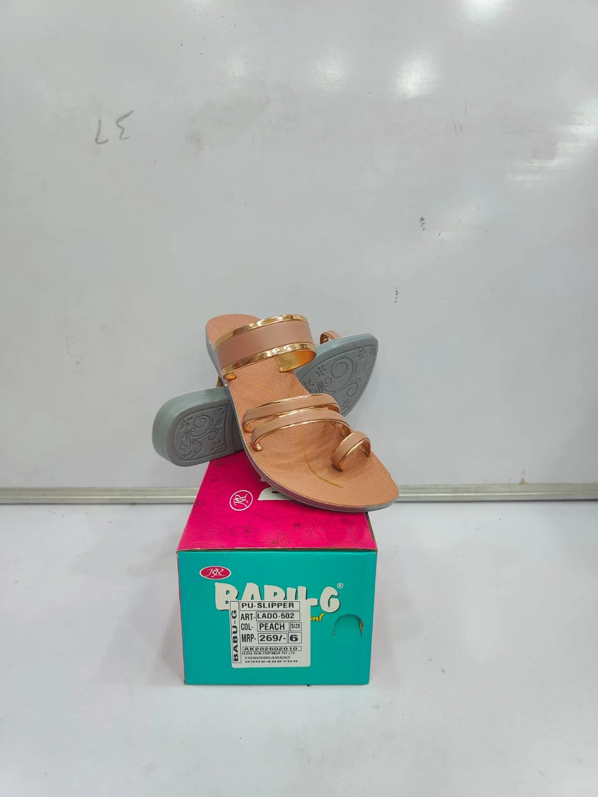 LADO-502 PU SLIPPER