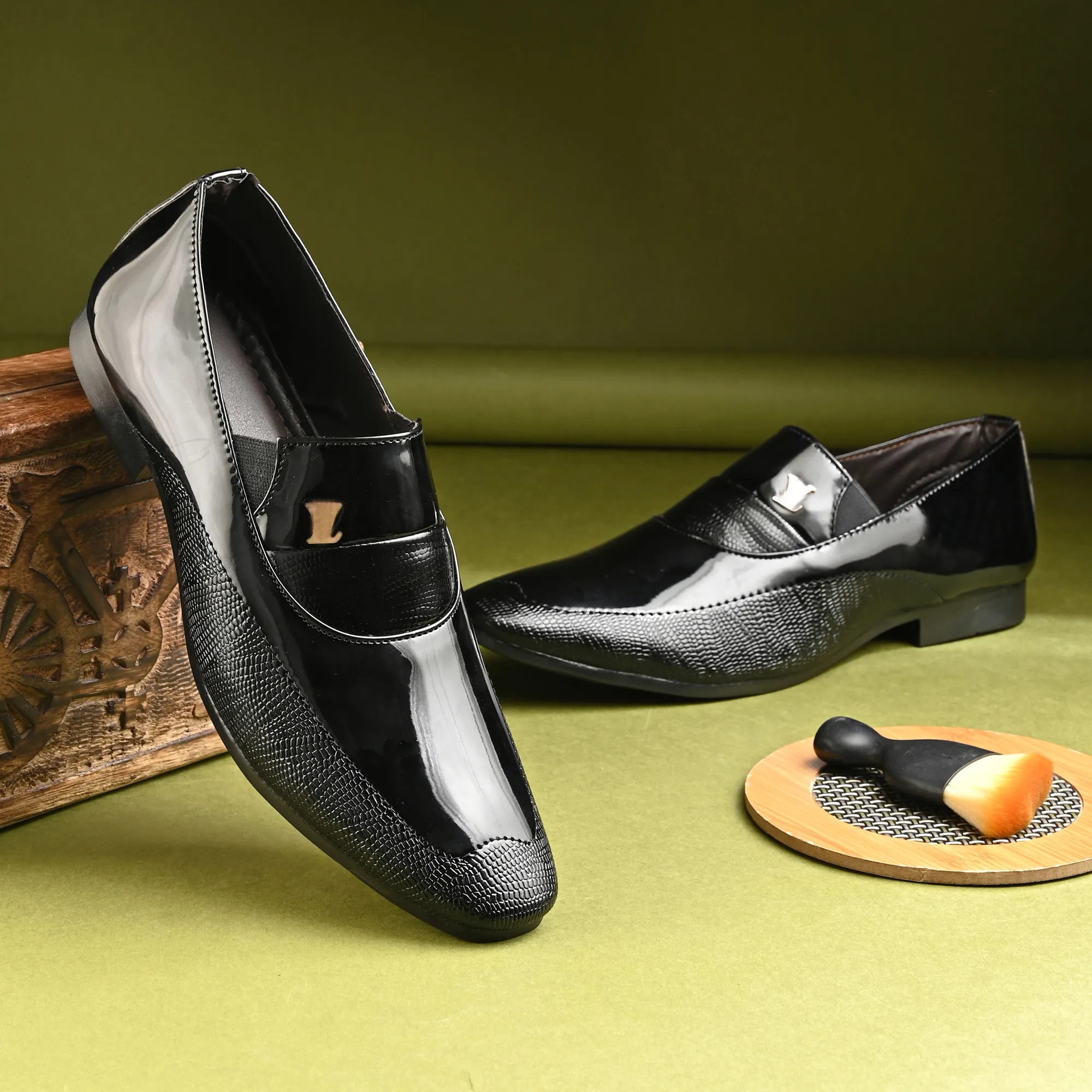 Lee peeter Formal & Party Wear Slip-On Shoes