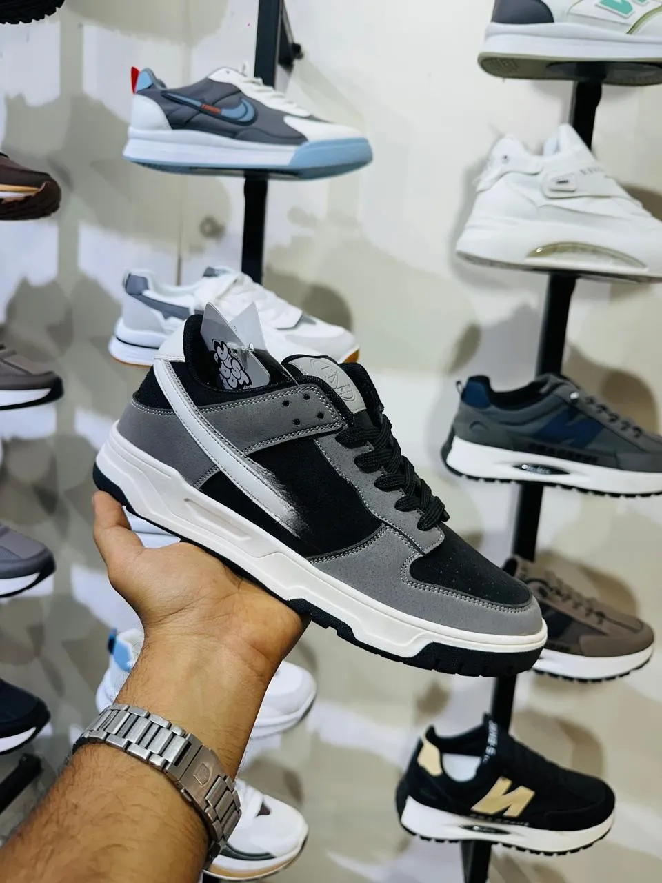 FOOTWEAR STUDIO- Nike 23 Men Sneakers