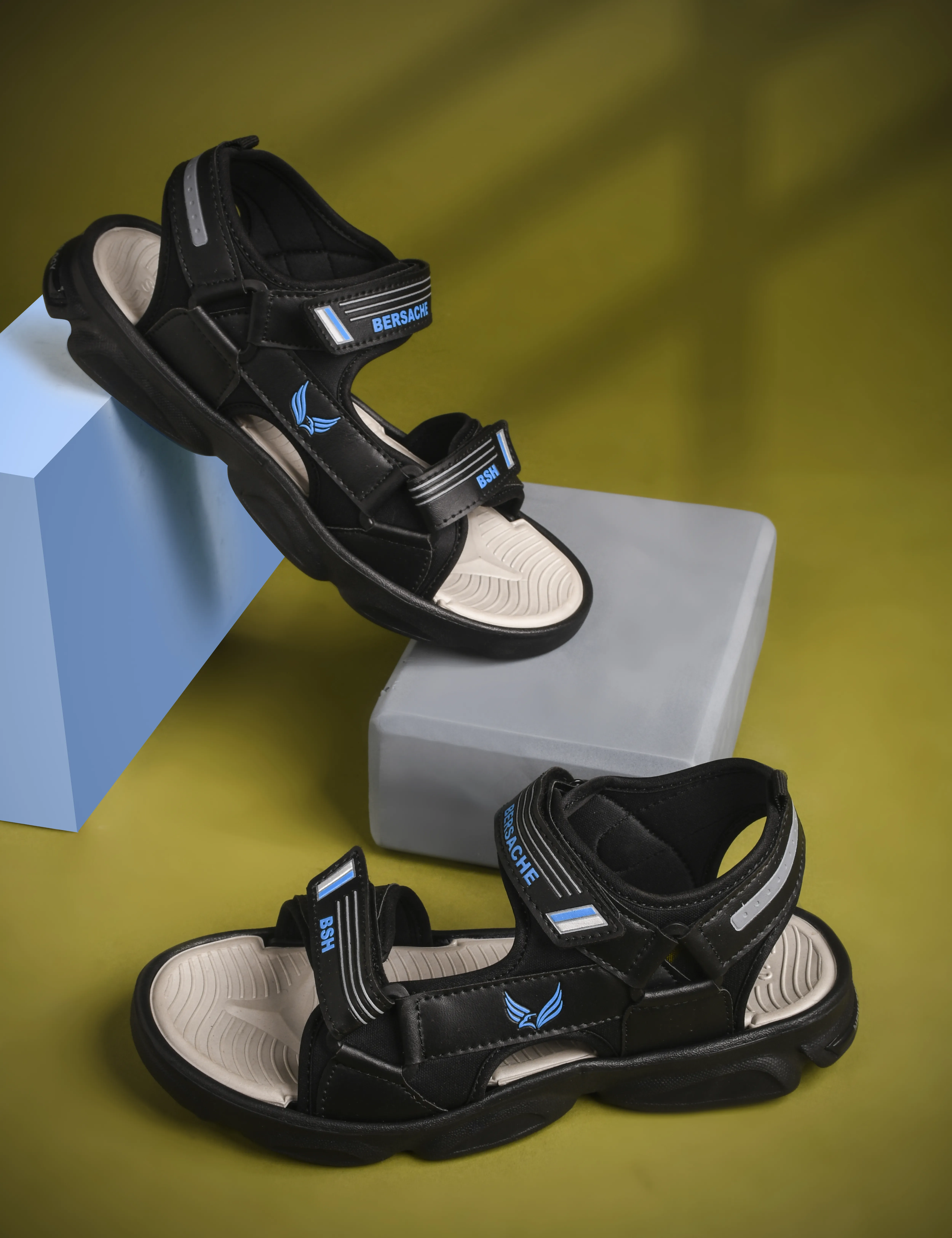 Bersache-8059 Men Slippers Black Loose Packing