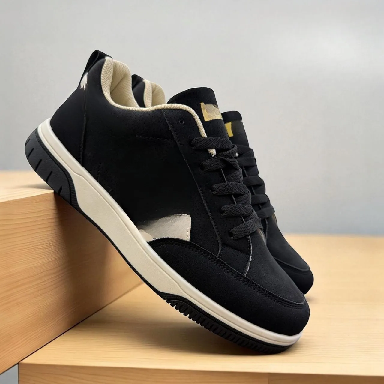 QUALITY FOOTWEAR- PUME DUNK  Low-Top Casual Sneakers