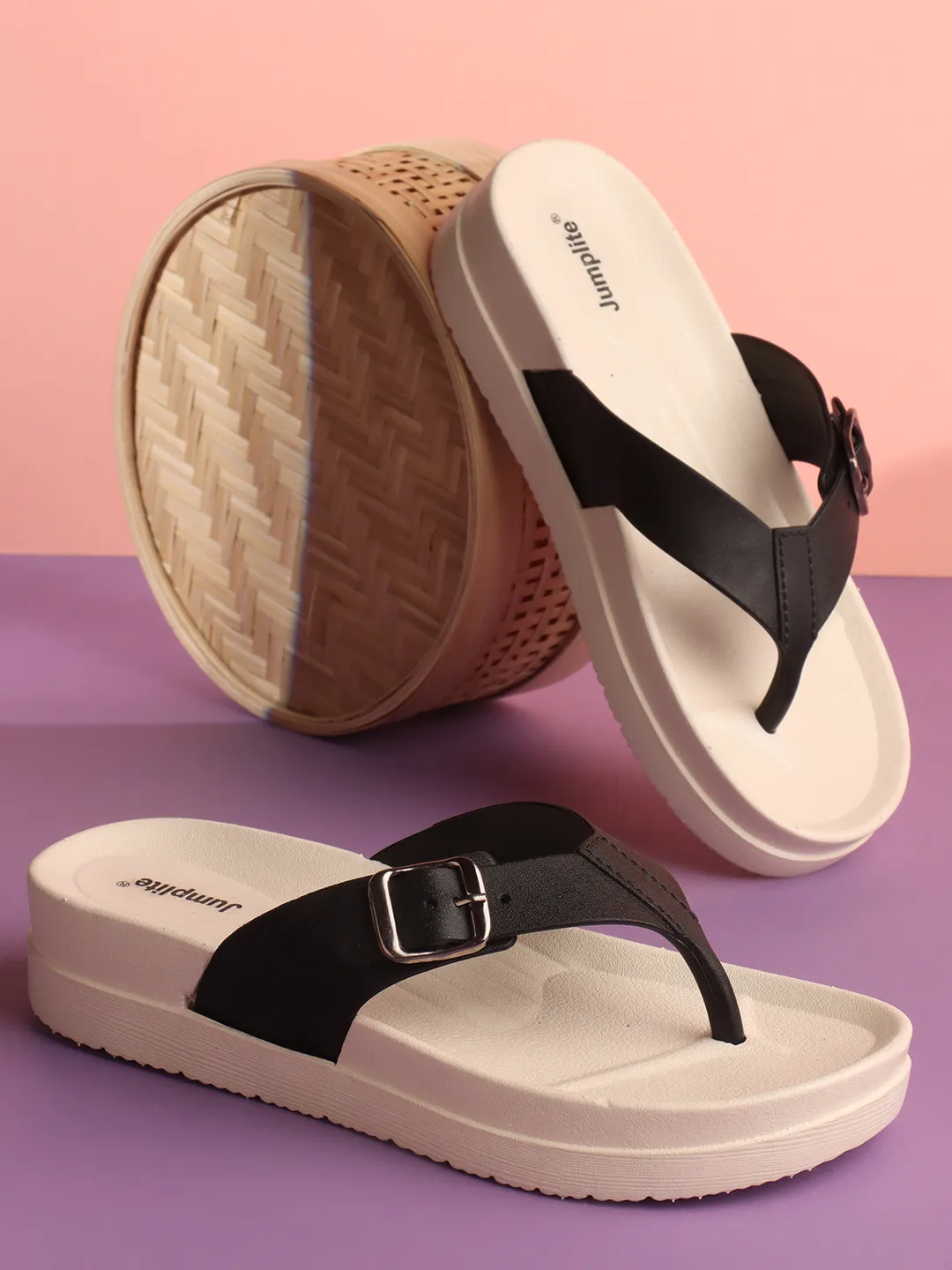 JUMPLITE-222-1A-BLACK Women’s Buckle Detail Platform Thong Silppers